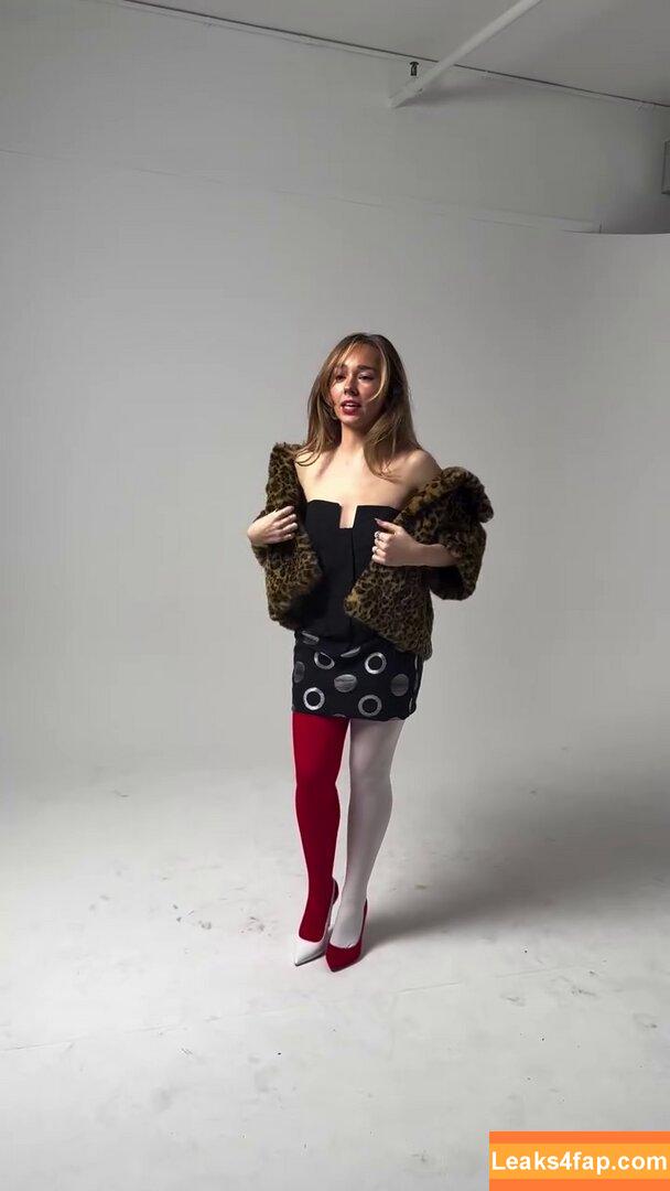 Holly Taylor / actress / holly_taylor / hollytaylor97 / lilydarling leaked photo photo #0137