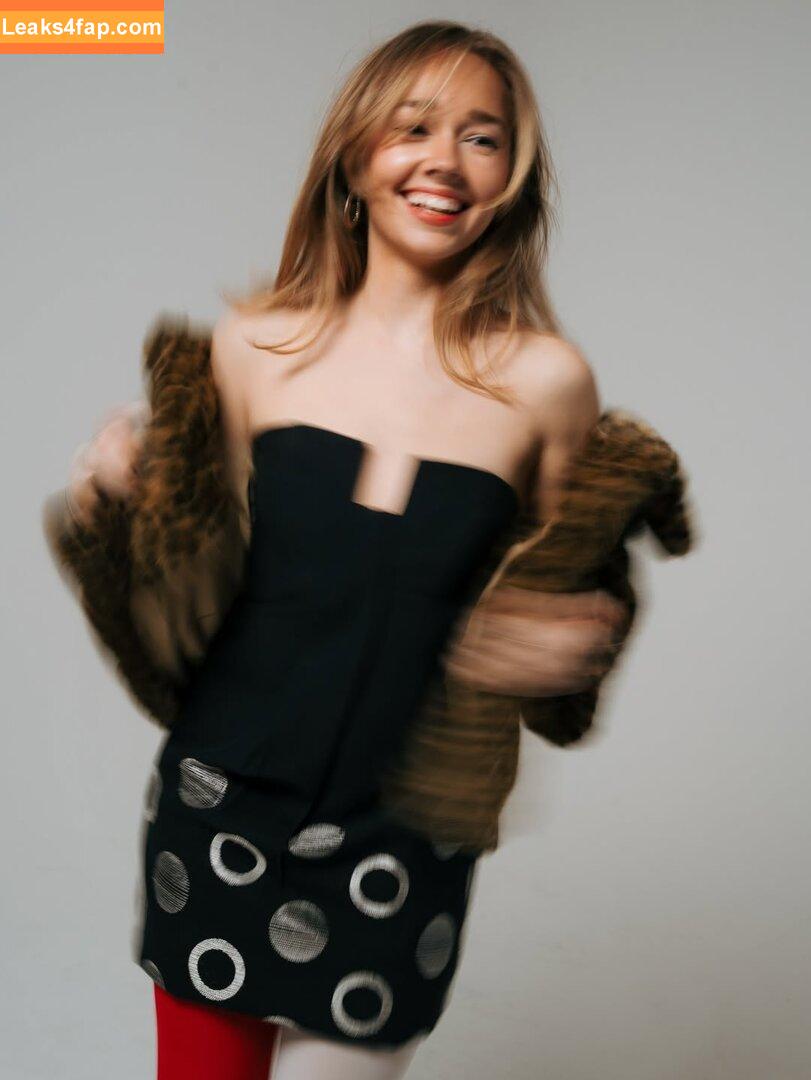 Holly Taylor / actress / holly_taylor / hollytaylor97 / lilydarling leaked photo photo #0142