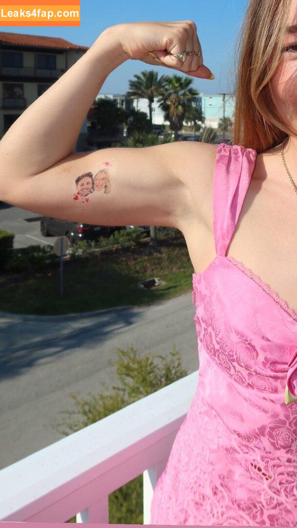 Holly Taylor / actress / holly_taylor / hollytaylor97 / lilydarling leaked photo photo #0149