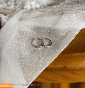 holly_wife photo #0003