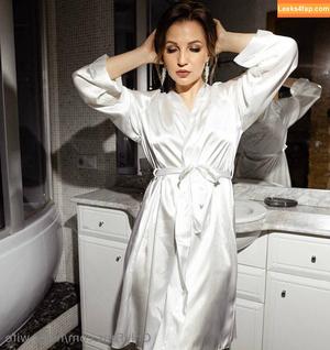 holly_wife photo #0007