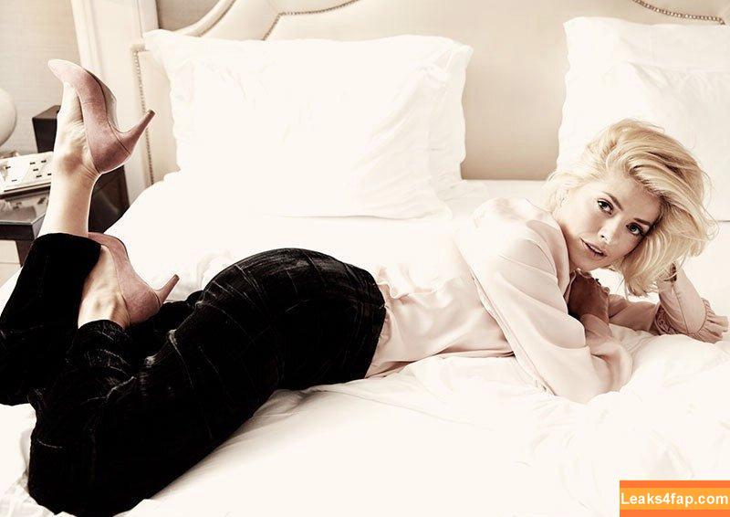 Holly Willoughby / hollywilloughby leaked photo photo #0004