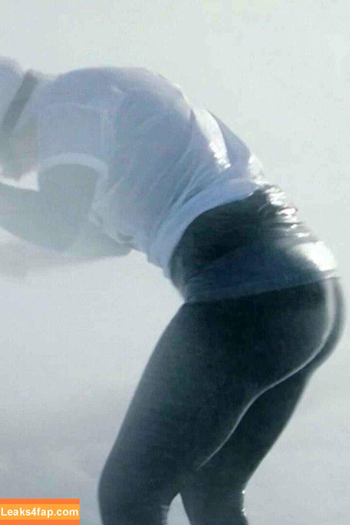 Holly Willoughby / hollywilloughby leaked photo photo #0342