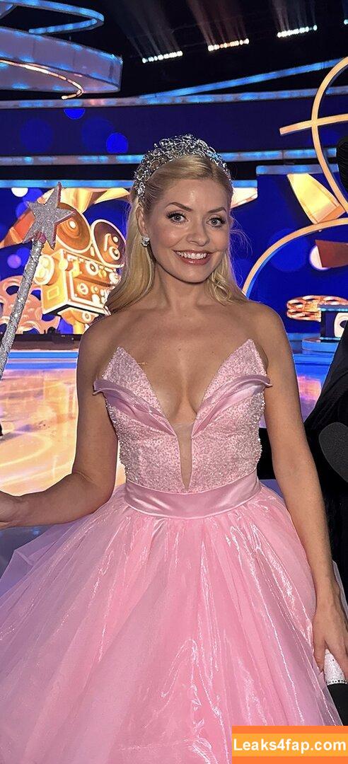 Holly Willoughby / hollywilloughby leaked photo photo #0377