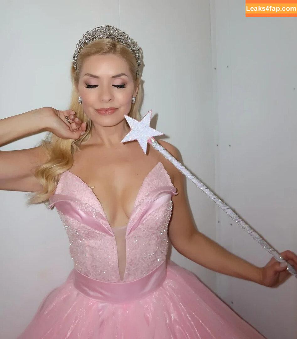 Holly Willoughby / hollywilloughby слитое фото фото #0379