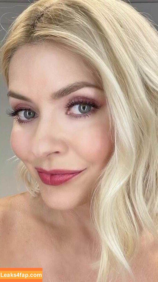 Holly Willoughby / hollywilloughby / hollywills / https: leaked photo photo #0570