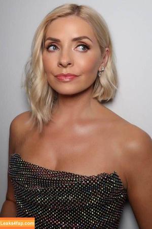 Holly Willoughby photo #0564