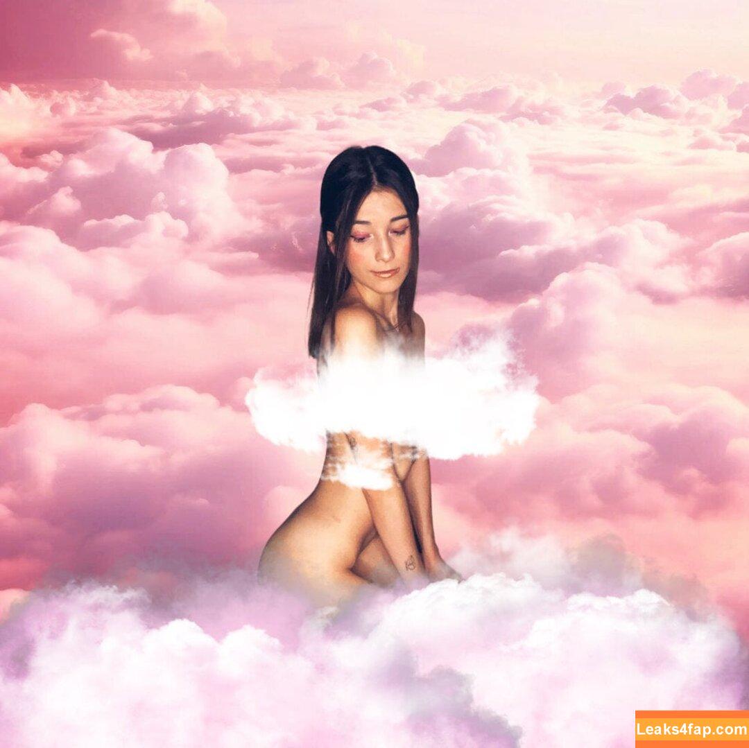 holly230 /  leaked photo photo #0001