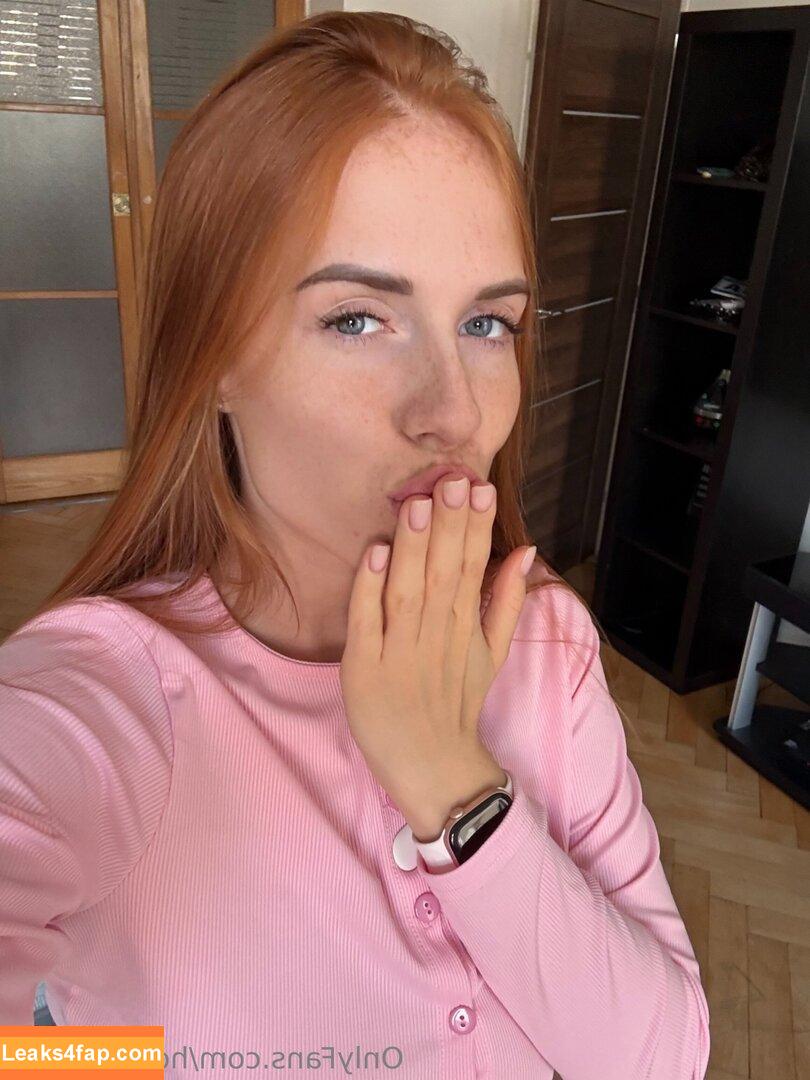 hollymollyxo free nudes