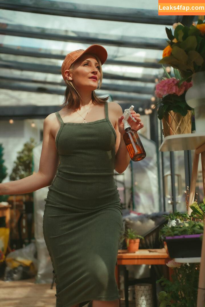 hollythauls / hollys.hauls leaked photo photo #0150