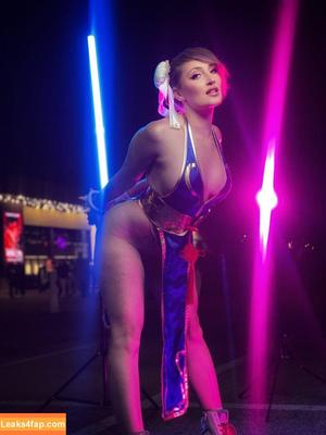 hollythauls photo #0152