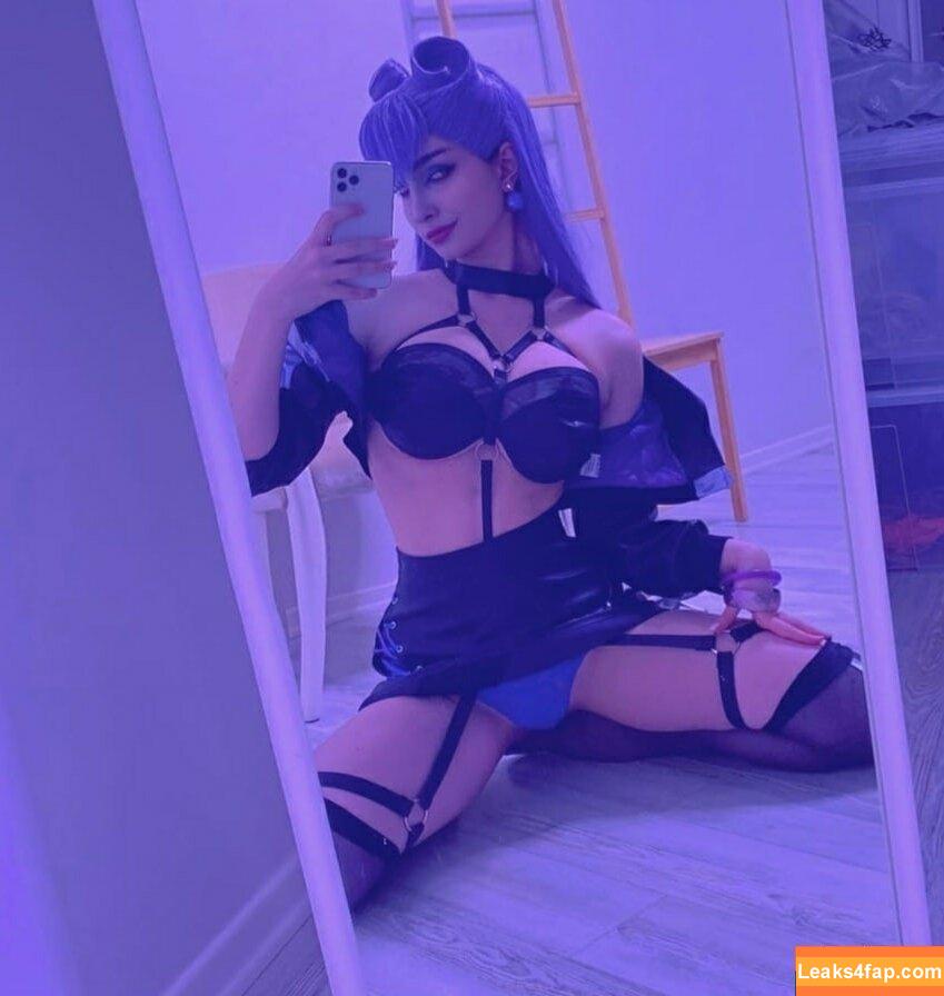 Hologana /  слитое фото фото #0001