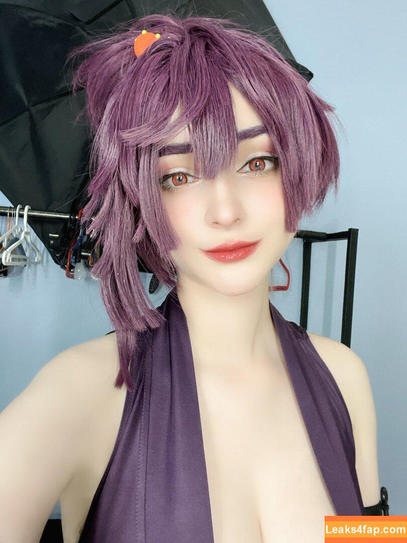 Hologana /  слитое фото фото #0755