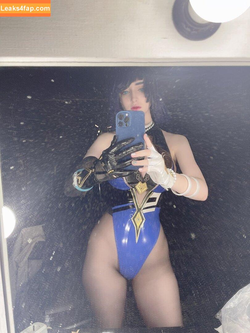 Hologana /  слитое фото фото #0871