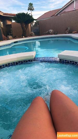 holottacheese photo #0027