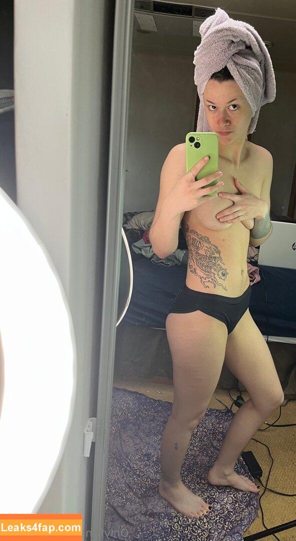 holyheck / holyheckusa leaked photo photo #0104