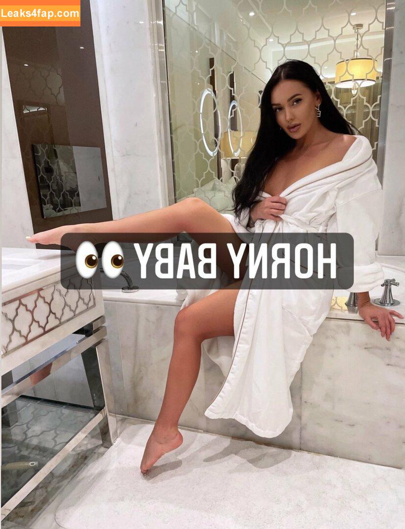 holylovesmolly / xmollyelise leaked photo photo #0049