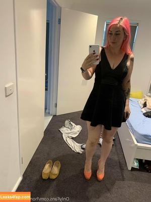 home-alone-mum photo #0140