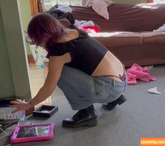 Homemaking /  leaked photo photo #0064