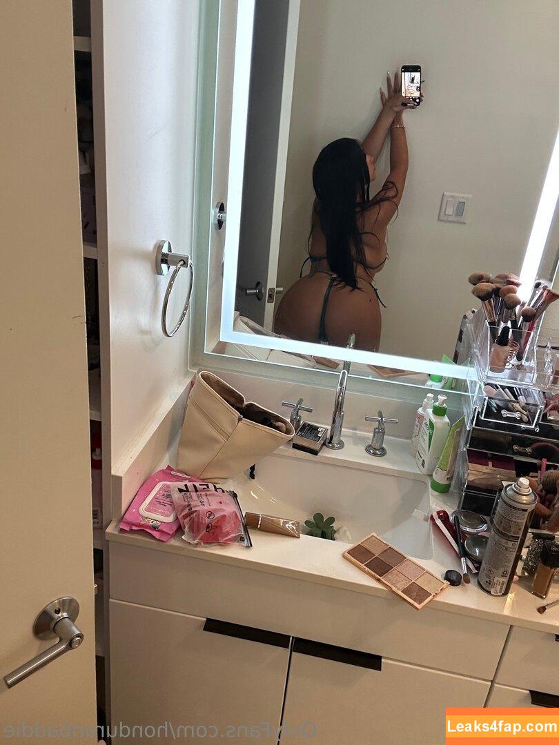 honduranbaddie /  leaked photo photo #0916
