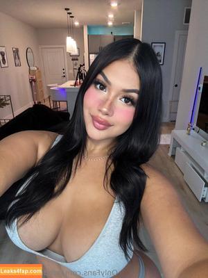 honduranbaddie photo #1041