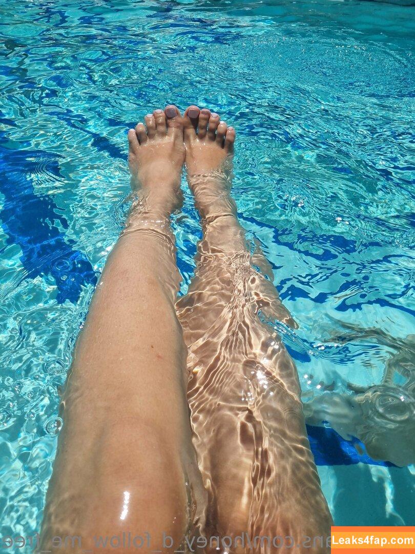 honey_d_follow_me_free /  leaked photo photo #0003