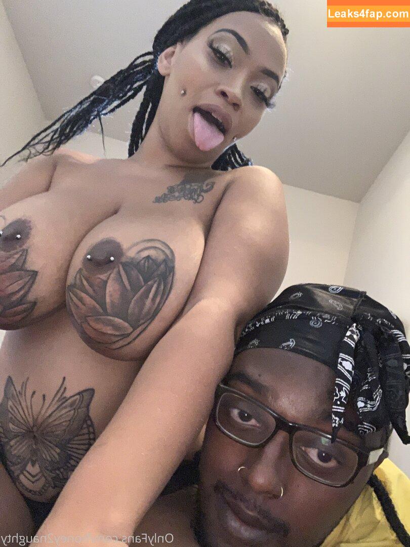 honey2naughty / honey_shakur leaked photo photo #0020