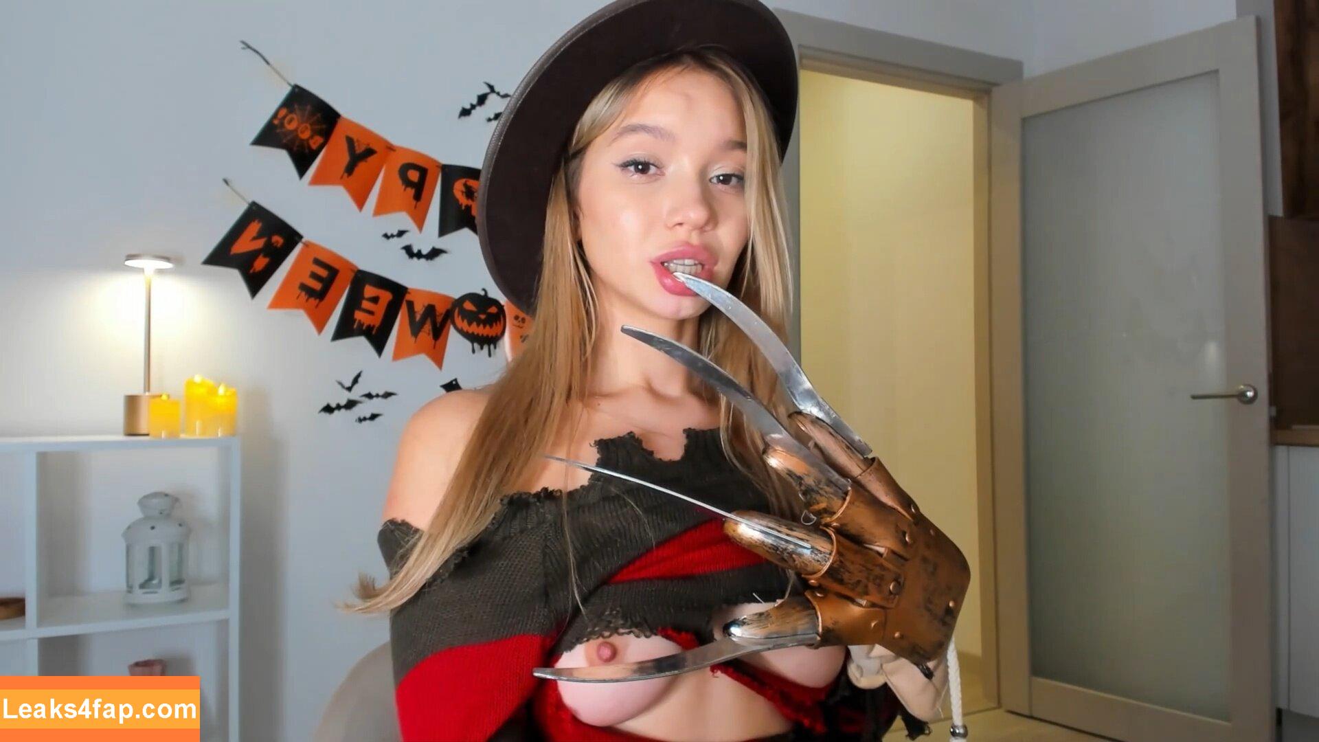 honeybae3 / asaphoney_ / honey_kira leaked photo photo #0231