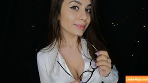 HoneyGirl photo #0028