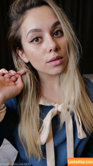 HoneyGirl photo #0043