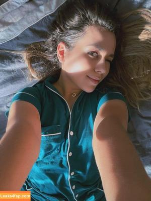 HoneyGirl photo #0060