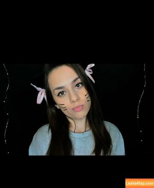 HoneyGirl photo #0108