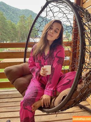 HoneyGirl photo #0154