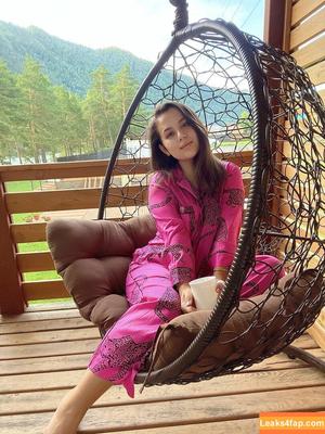 HoneyGirl photo #0155