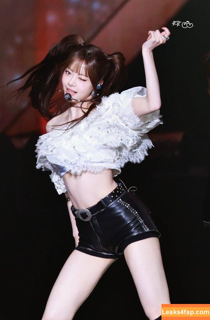 Hong Eunchae 홍은채 / LESSERAFIM / hhh.e_c.v leaked photo photo #0100