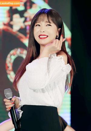 Hong Jin Young фото #0001