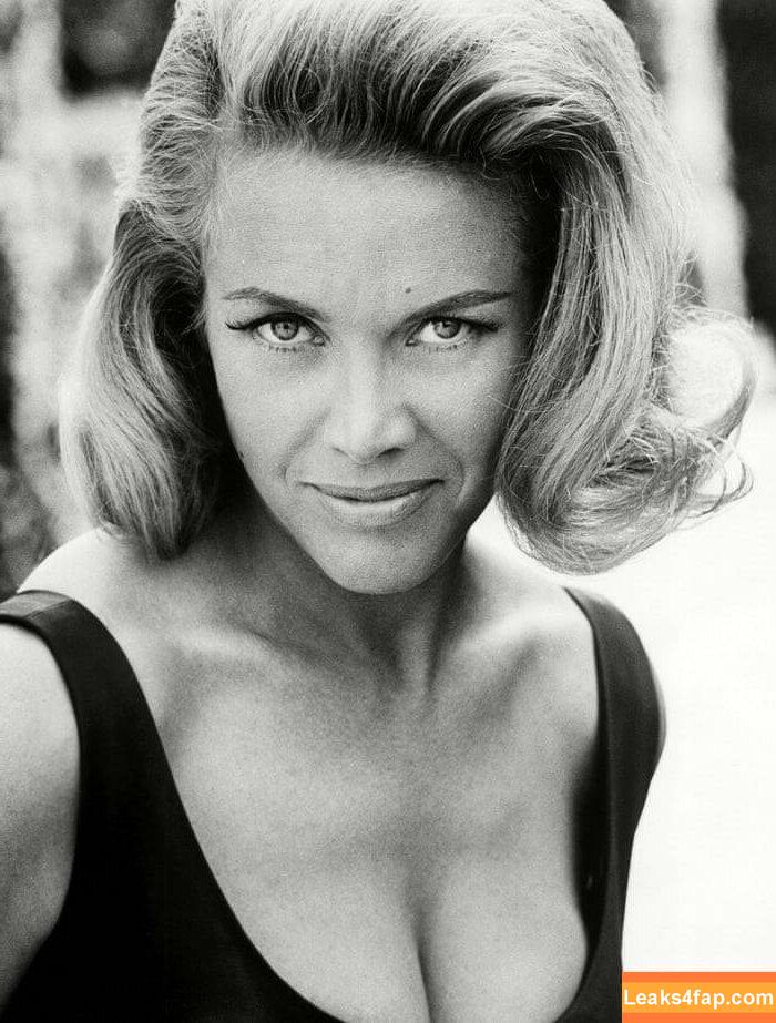 Honor Blackman / official.hblackman leaked photo photo #0001