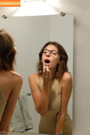 Hopelesssofrantic photo #0350