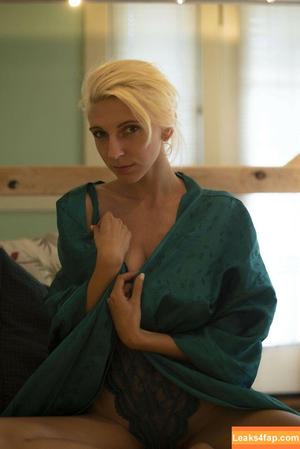 Hopelesssofrantic photo #0434