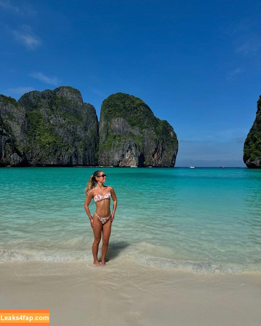 Hopie Schlenker / hopie.schlenker leaked photo photo #0302