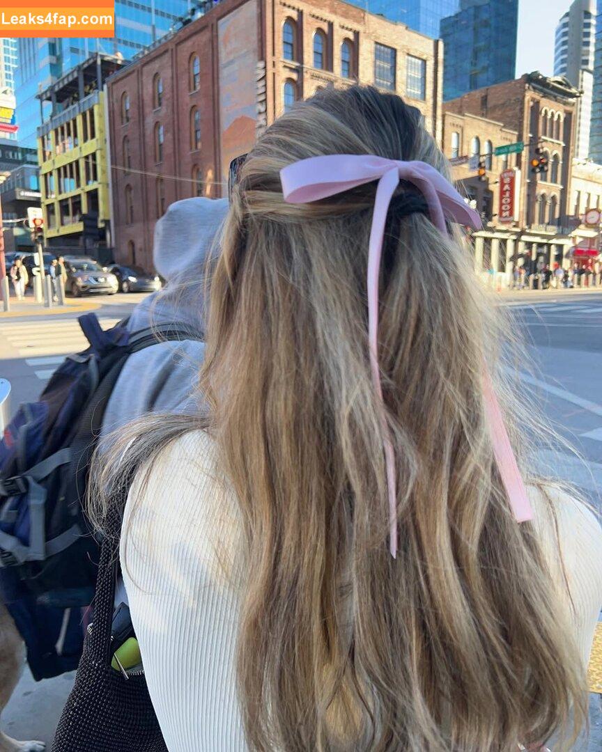 Hopie Schlenker / hopie.schlenker leaked photo photo #0310