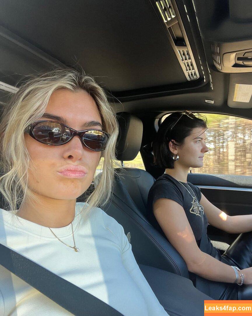 Hopie Schlenker / hopie.schlenker leaked photo photo #0312