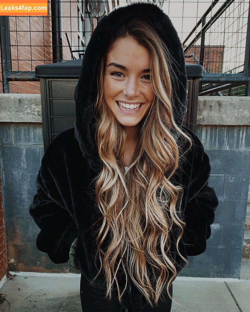 Hopie Schlenker / hopie.schlenker leaked photo photo #0332