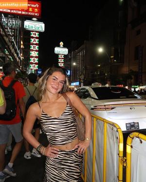 Hopie Schlenker photo #0299