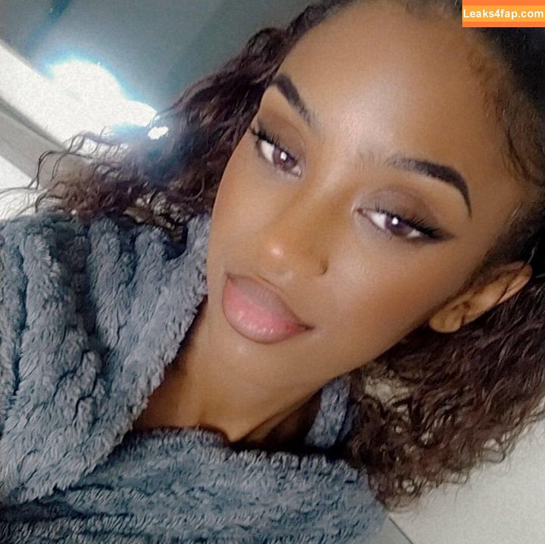 HornAfrica / east african / hickiesnbubbles / hornsafricasafaris leaked photo photo #0058