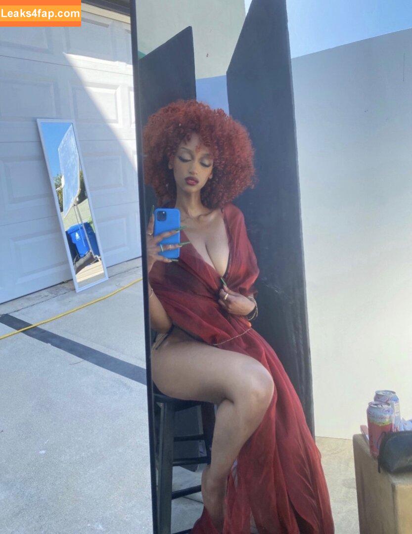 HornAfrica / east african / hickiesnbubbles / hornsafricasafaris leaked photo photo #0068