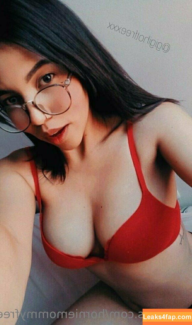 horniemommyfree / fb_0296 leaked photo photo #0007