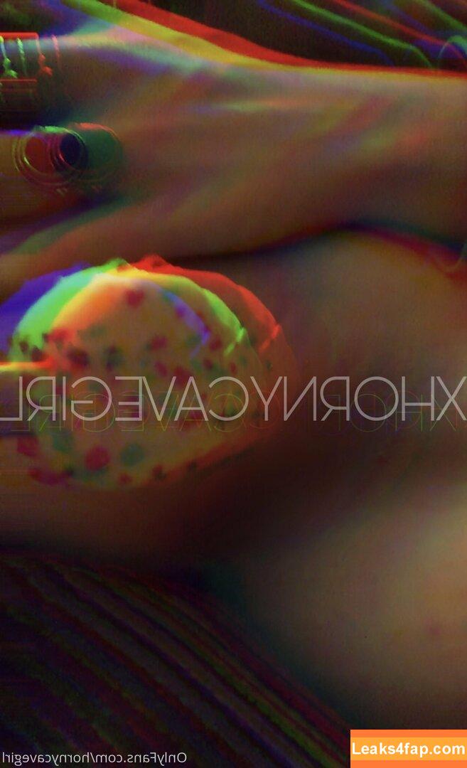 hornycavegirl /  leaked photo photo #0037