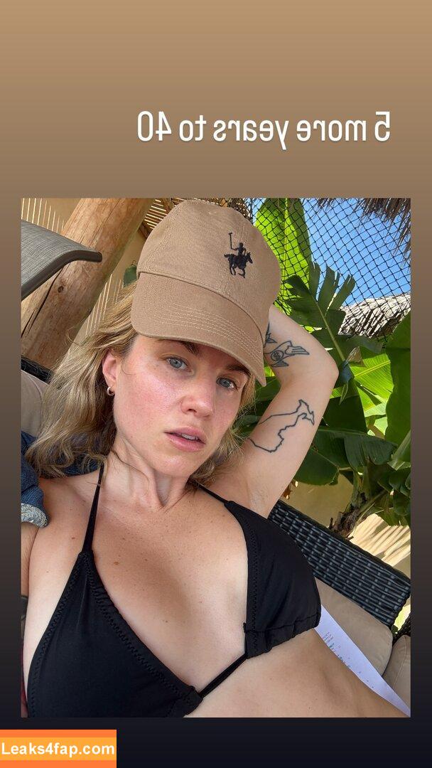 Horsegirldotjpeg / Sophia / husbandwanter_ / internetdaughter leaked photo photo #0117