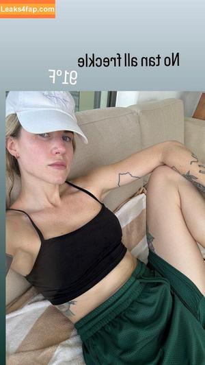 Horsegirldotjpeg photo #0105